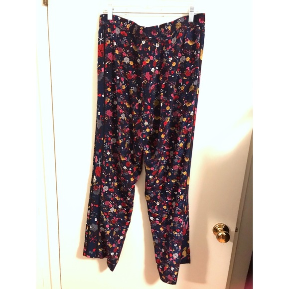 SOLD Kenzo ‘Tanami Flower’ Silk Pants - Picture 3 of 4